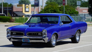 Kodėl identiški „Pontiac“ variklio bloko matmenys viską pakeitė V8 statybininkams